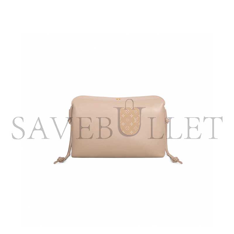 CELINE TRIO FLAP IN SMOOTH LAMBSKIN 10P862O86.03SA (22.5*13*3.5cm)